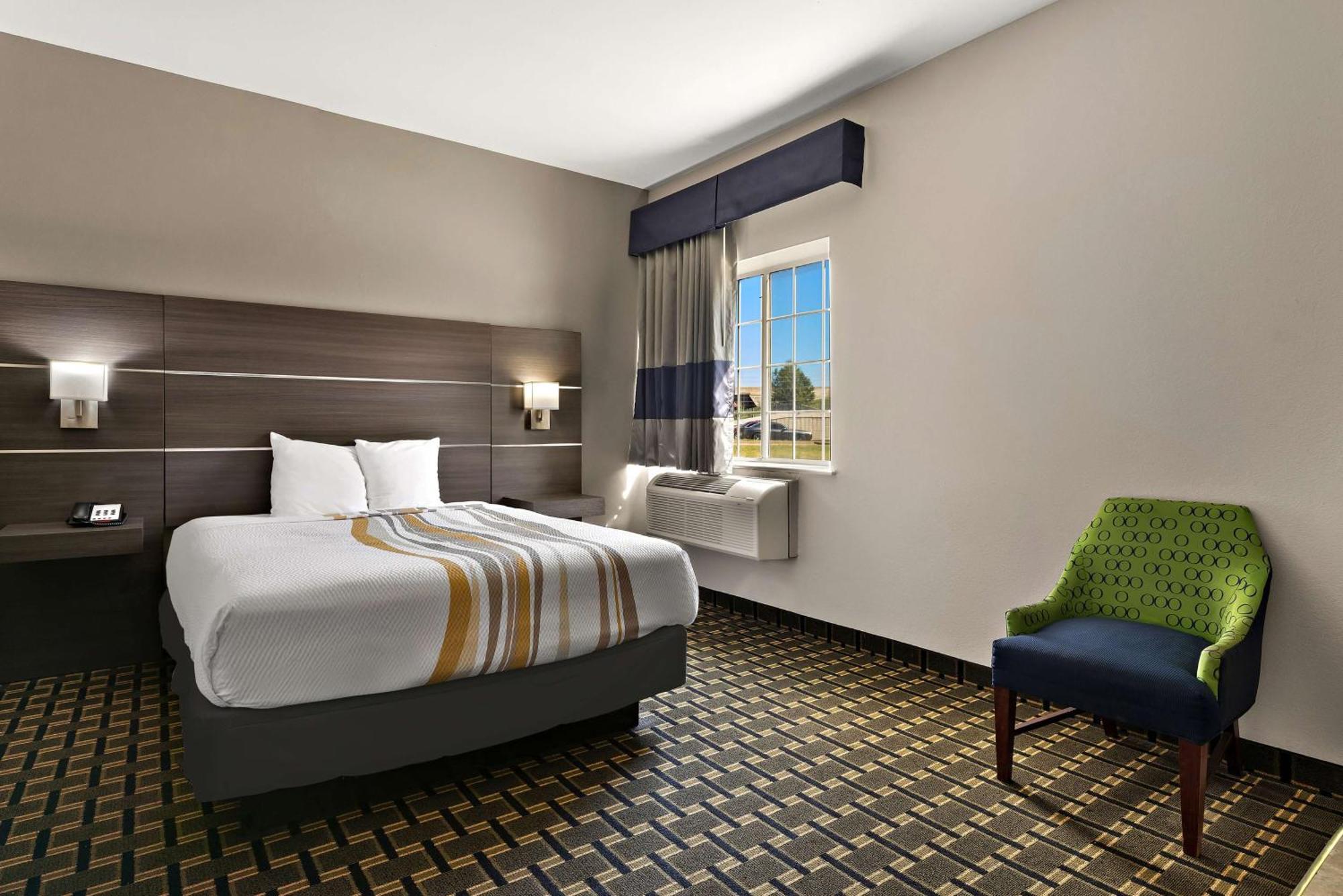 Surestay Plus Hotel By Best Western Tulsa East Extérieur photo